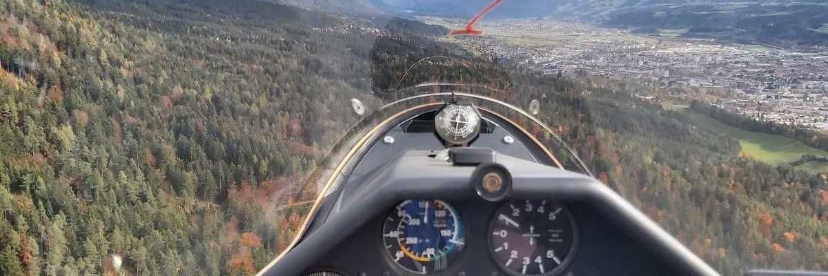 Flugwegposition um 10:16:32: Aufgenommen in der Nähe von Innsbruck, Österreich in 1064 Meter